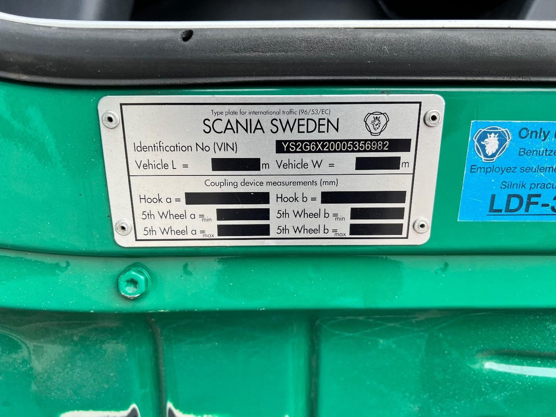 57222202-35.jpg