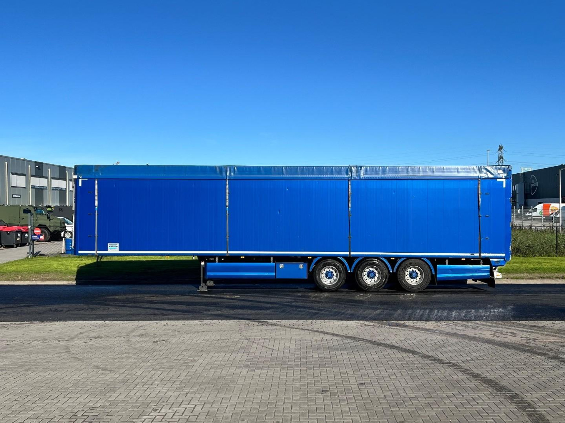 57364368-5.jpg